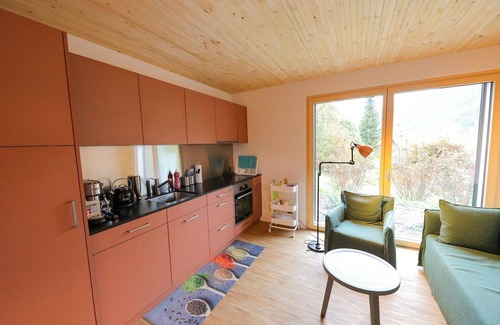 Zweisimmen Apartment | Lovely apartment for 2 guests with WIFI, TV and balcony