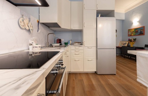 Ancona Apartment | Lovely apartment for 4 people with WIFI, A/C, TV and pets allowed