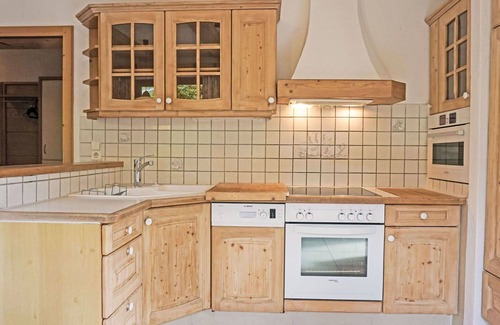 Goetzens Apartment | Lovely apartment for 6 people with WIFI, TV, terrace, pets allowed and parking