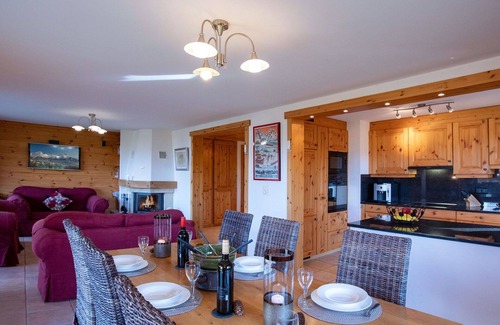 Villars-sur-Ollon Apartment | Lovely apartment for 6 guests with WIFI, TV and patio