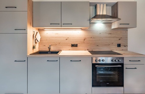Hippach-Schwendberg Apartment | Lovely apartment for 8 people with WIFI, TV, patio and parking