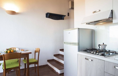 Patresi Apartment | Lovely apartment for 4 guests with WIFI, A/C, TV and terrace