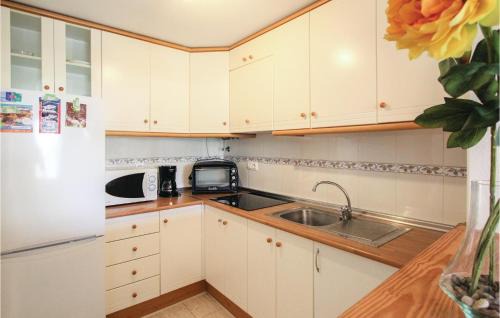 Torrevieja Apartment | Lovely Apartment In Torrevieja-La Mata