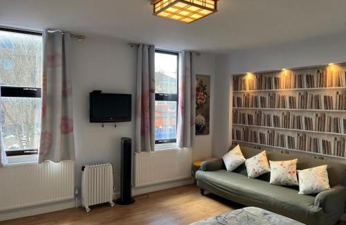 Reigate Apartment | Lovely apartment near Gatwick airport