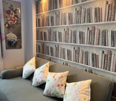 Reigate Apartment | Lovely apartment near Gatwick airport