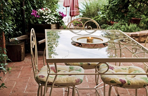 Gambassi Terme Apartment | LOVELY APERTMENT CLOSE TO FLORENCE. POOL, WI-FI 24H, WINE TASTING