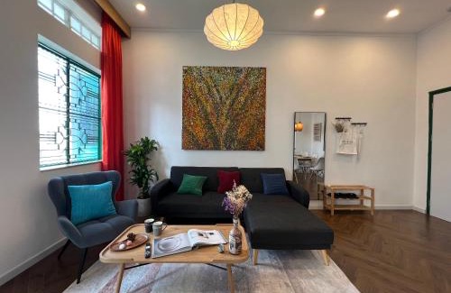 Dong Khoi Apartment | Lovely Boho Apt at Nguyen Hue by Circadian