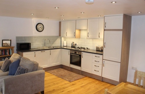 Chittlehampton Cottage | Lovely cottage on the beautiful village square of Chittlehampton