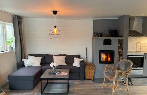 Bankeryd Ski Chalet | Lovely cottage in Bankeryd with a panoramic view of the lake | SE07027