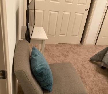 Greater Third Ward House | Lovely Downtown Room #2 no smoking no kids second floor