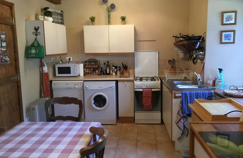 Champniers-et-Reillac Cottage | Lovely French Gite, . Exclusive heated 10 x 5m pool. character accomodation,
