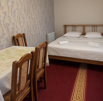 Sheki House | Lovely family, Spacious room, City Center apartmen