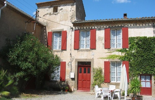 Douzens House | Lovely gite with pool in ancient wine domaine Lovely
