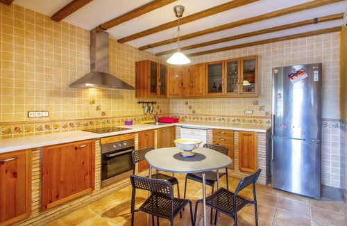 Villanueva Del Rio Segura House | Lovely home in Villanueva del Segura