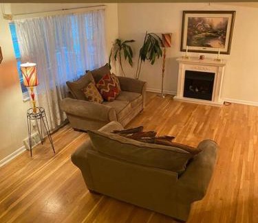 Westwood House | Lovely home away from home 4BR 3ba