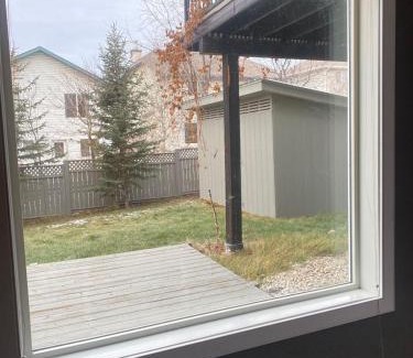 Arbour Lake House | lovely home