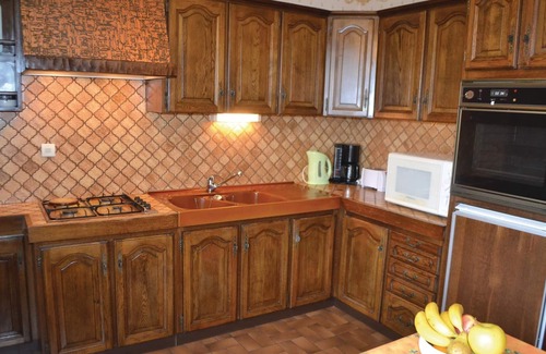 La Fresnais House | Lovely home in La Fresnais with kitchen
