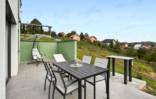 Varazdin House | Lovely Home In Margecan With Wifi