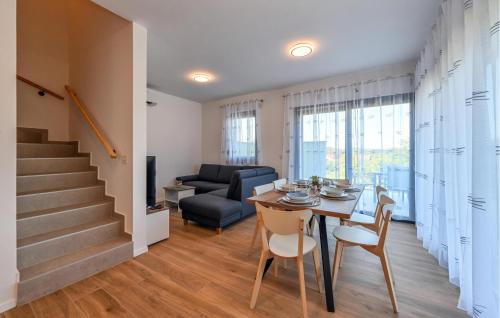 Varazdin House | Lovely Home In Margecan With Wifi