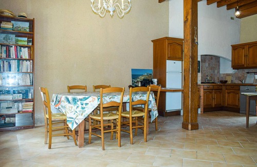 Mauvieres House | Lovely home in Mauvières