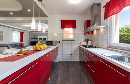 Skropeti House | Lovely home in Motovun with WiFi