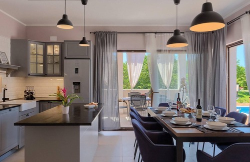 Pican House | Lovely home in Potpican