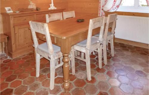 Vaudoy House | Lovely Home In Vaudoy-En-Brie With Wifi