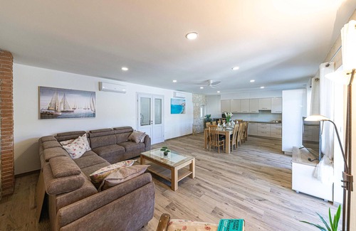 Vinisce House | Lovely home in Vinisce