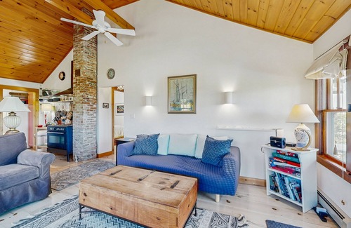 Spruce Head Cottage | Lovely home with harbor views, gas grill, streaming, W/D, & gourmet range