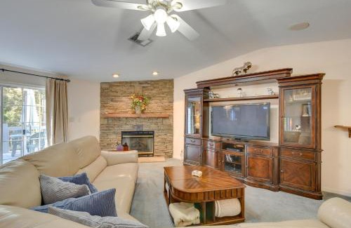 Reed Creek House | Lovely Lake Hartwell Retreat with Dock and Grill!