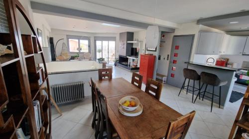 Filopappou Apartment | Lovely Maisonette next to Acropolis
