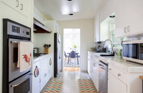 Berkeley Hills House | ★Lovely Mid-Century Modern Gem! ★BAY VIEWS★ HOT TUB★PARKING! ★PETS WELCOME!