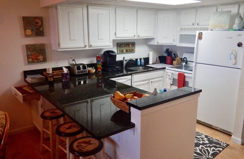 North Ocean City Condo | Lovely oceanfront 2 bedroom condo in North Ocean City, MD