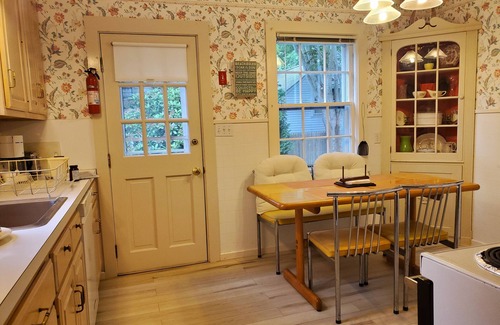 Edgartown House | Lovely, peaceful house in downtown Edgartown