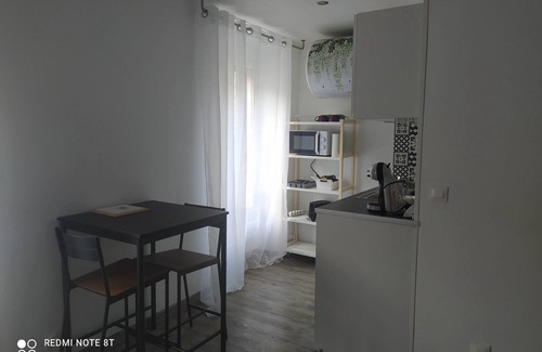 Vaulnaveys-le-Haut Apartment | Lovely renovated studio in the heart of Uriage