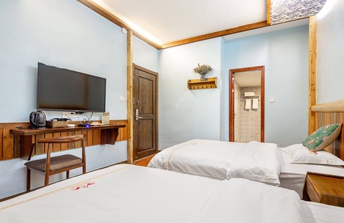 Yongding House | Lovely Roof Inn