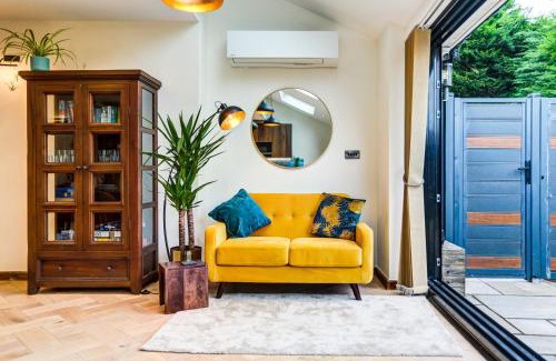 Upper Beeding House | Lovely South Downs Town House