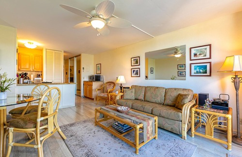 Kihei Condo | Lovely Tropical Retreat! Spotless and amazingly well equipped. Great rates.