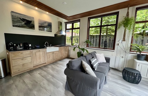 Schoorldam House | Lovely vacation home with lots of comfort and fenced terrace with lots of privacy!