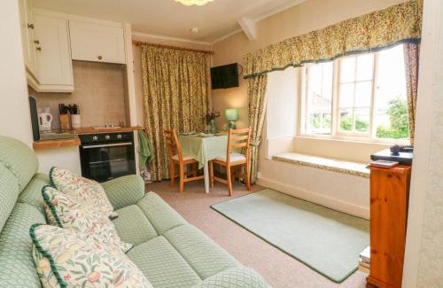 North Cadbury House | Lower Farm Annexe