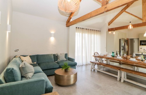Clyst St Mary Cottage | LOWER MARSH BARNS, pet friendly, character holiday cottage in Whimple