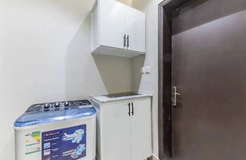 Ar Rawdah Apartment | LP2.2 - Contemporary Studio in Central Riyadh