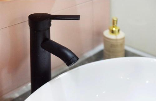 Yuzhong Apartment | Lsles Designer River View B&B