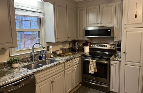 Forest House | LU Commencement Rental - Easy 15 minute drive to LU campus.