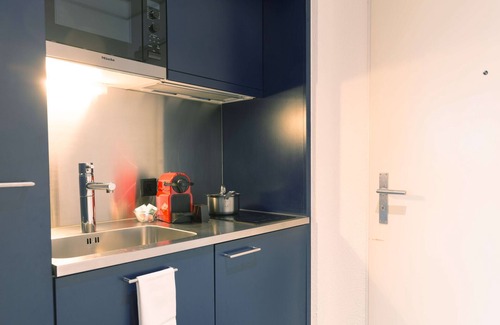 Lucerne Apartment | LU Verkehrshaus III - Allmend HITrental Apartment