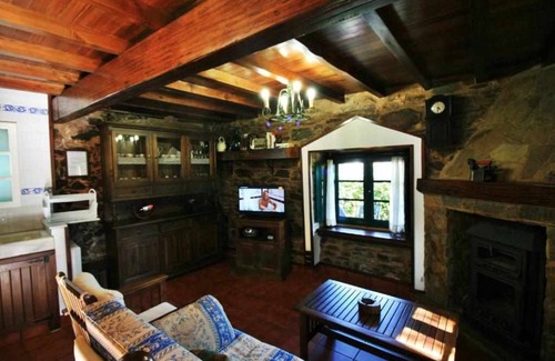 Lubre House | Lubre House