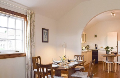 St. Andrews Cottage | Lucklaw Steading Cottage