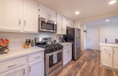 Big Bear City Cabin | Lucky Charm | Outdoor Theatre, Spa, Game room!