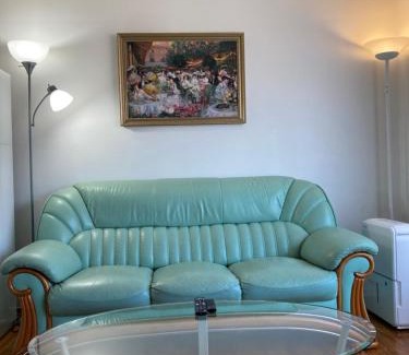 Quinte West House | Lucky home- Vacation Houses