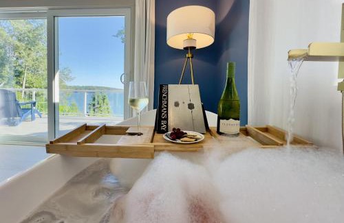 Sullivan House | Lucky Stone Retreat - private beach & Acadia view